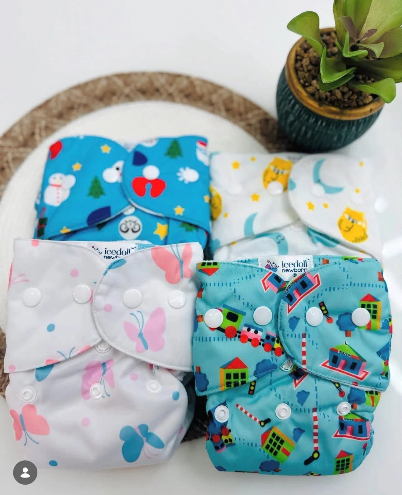 Diaper with Pad
